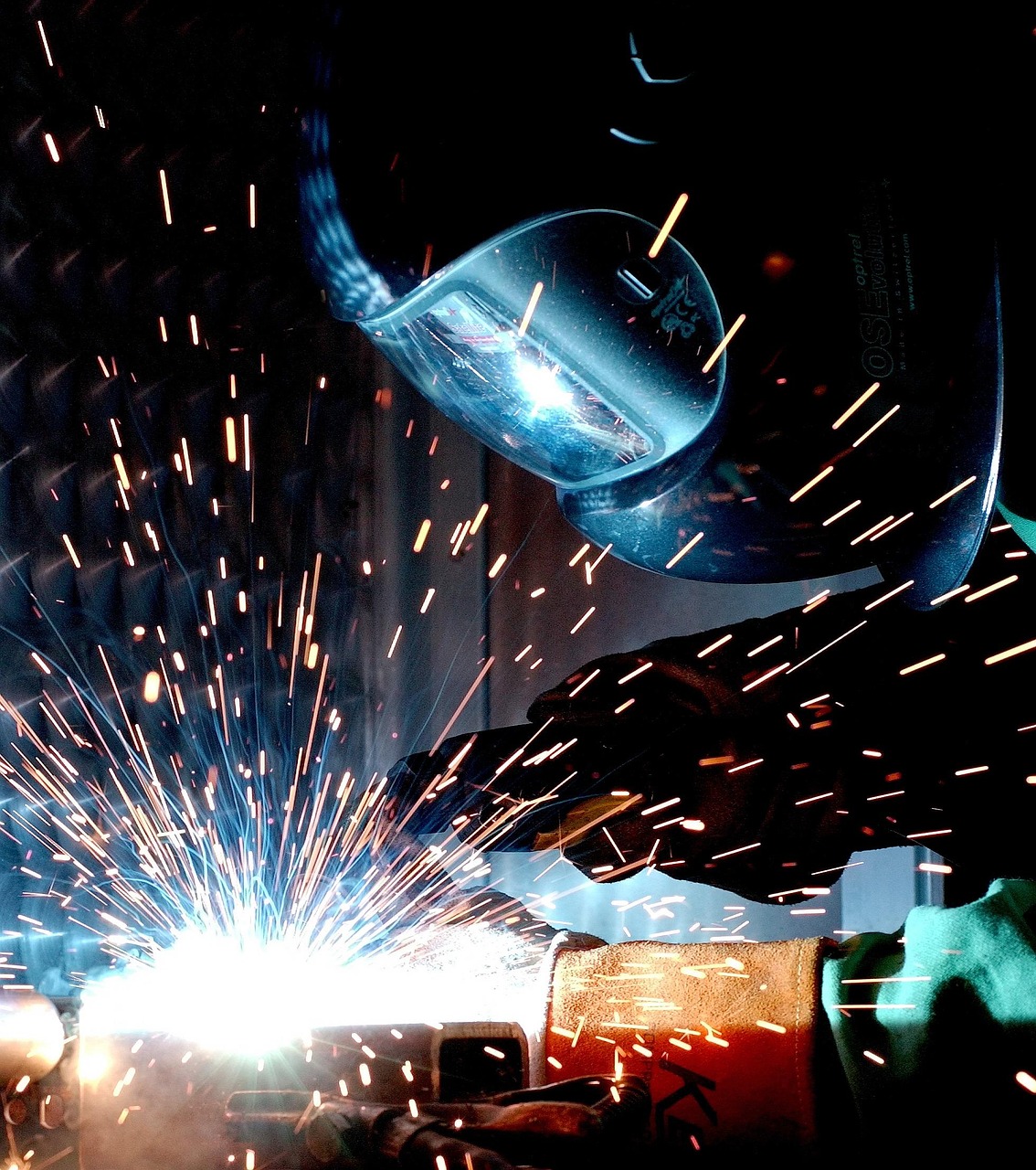 wikiimages welding 67640 1280